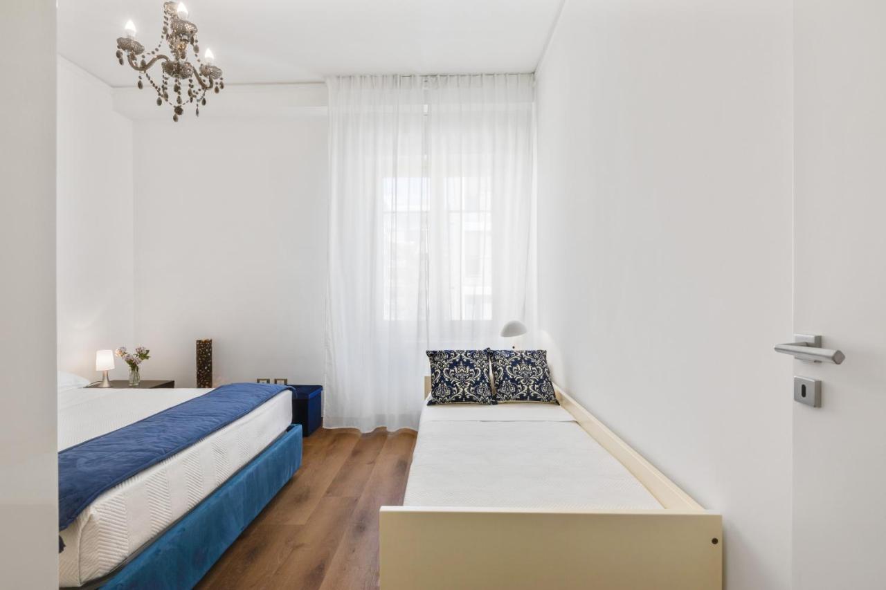 Residenza Dei Poeti - Roomy And Modern Flat 巴勒莫 外观 照片