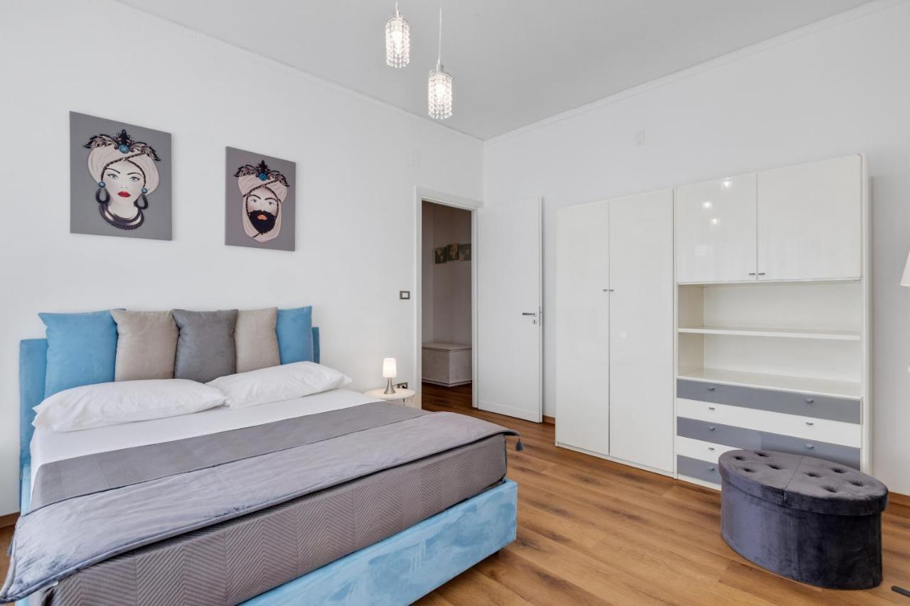 Residenza Dei Poeti - Roomy And Modern Flat 巴勒莫 外观 照片